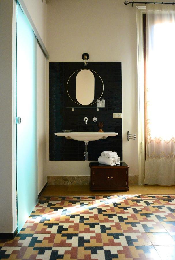 Domus Aleria Deluxe Rooms Sciacca Bagian luar foto