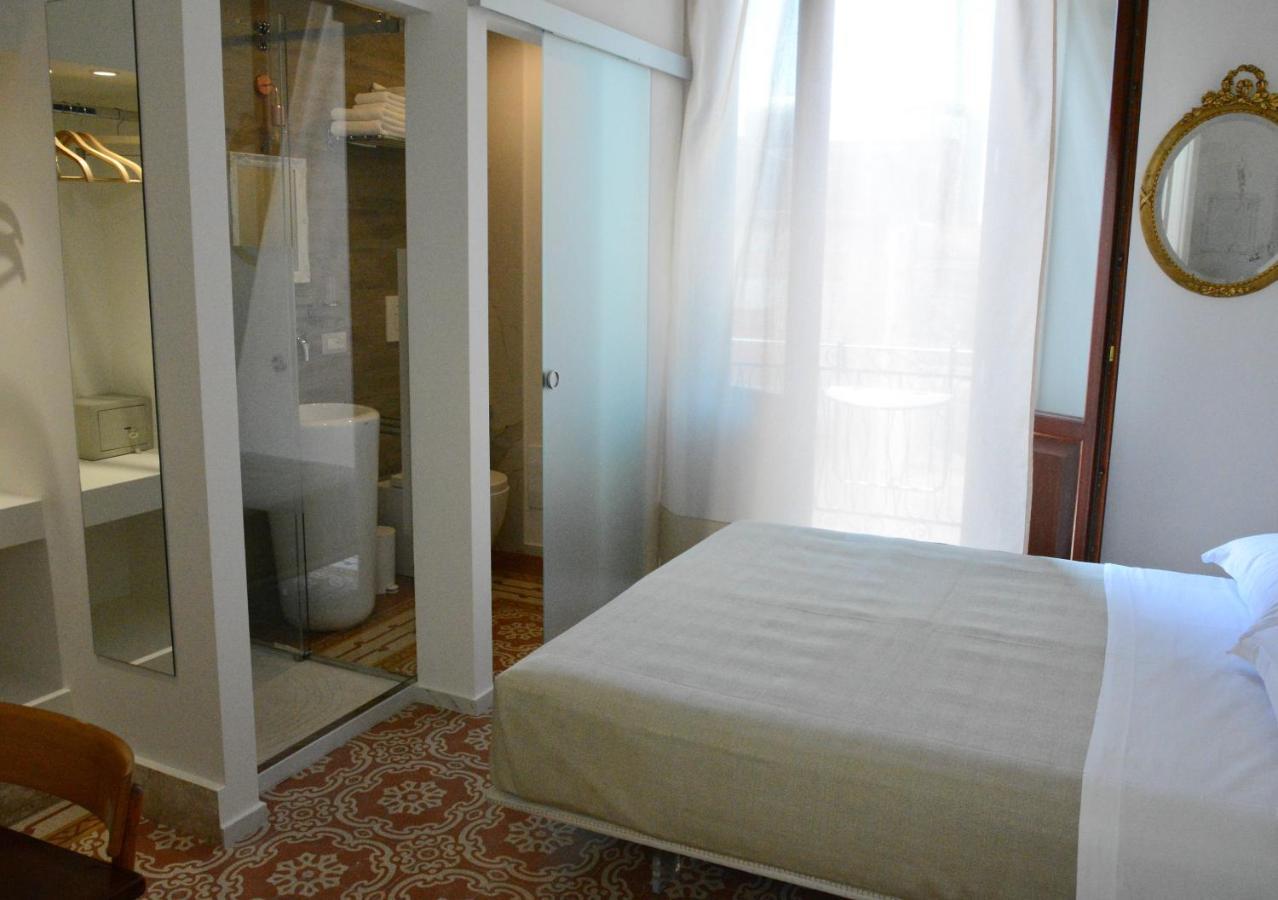 Domus Aleria Deluxe Rooms Sciacca Bagian luar foto