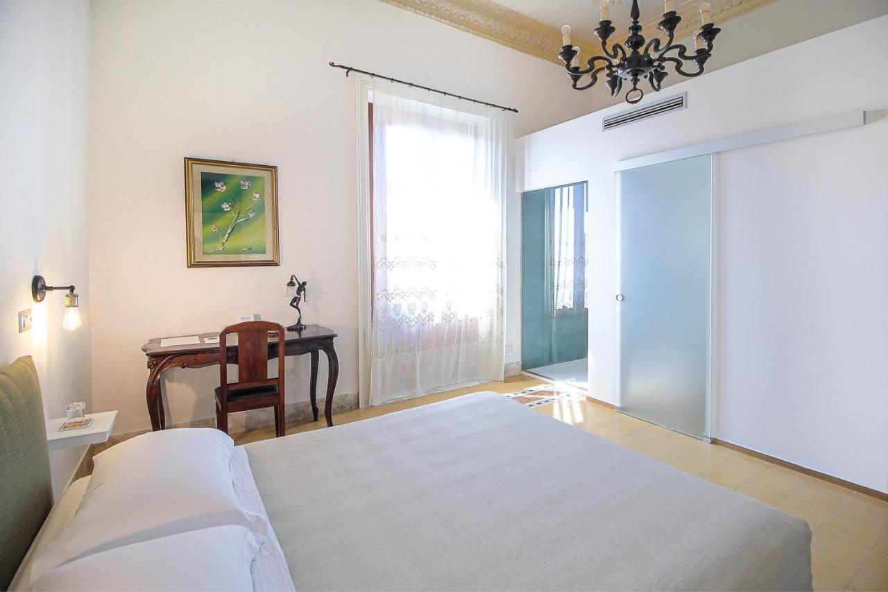 Domus Aleria Deluxe Rooms Sciacca Bagian luar foto
